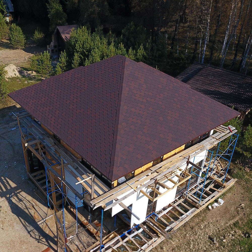 Шатровая крыша в Среднеуральске и Свердловской области